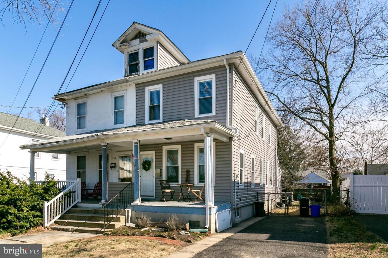 326 Harvard Avenue - Photo 1