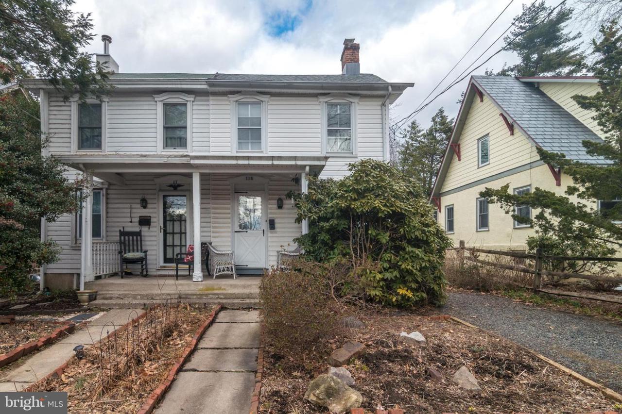 115 Cottage Street - Photo 1