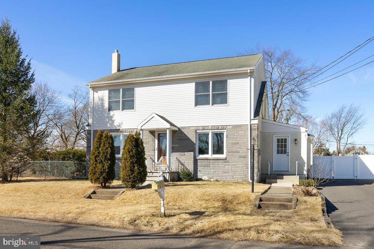 92 Stevenson Avenue - Photo 1