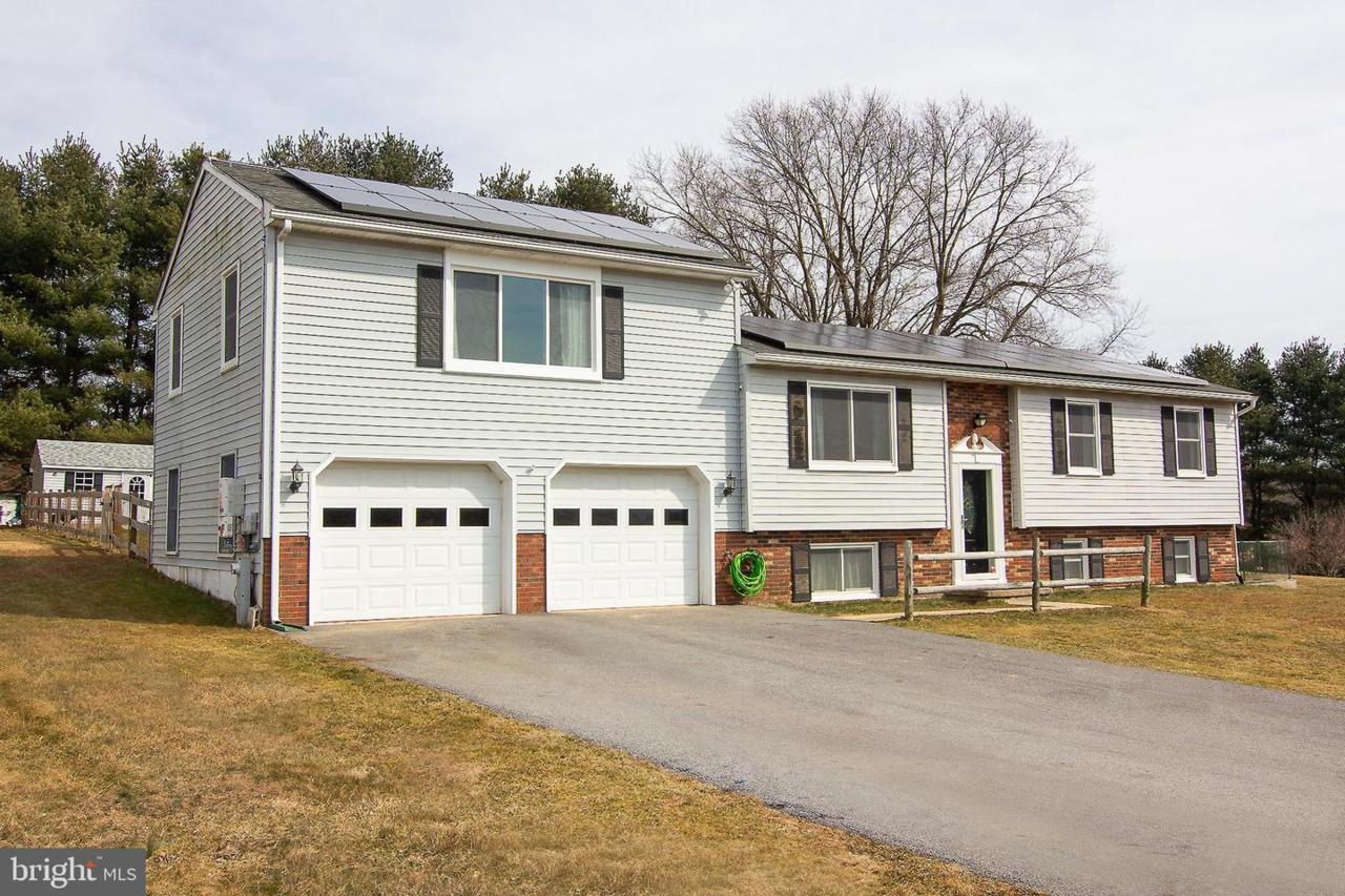 4279 Wolf Hill Drive - Photo 1