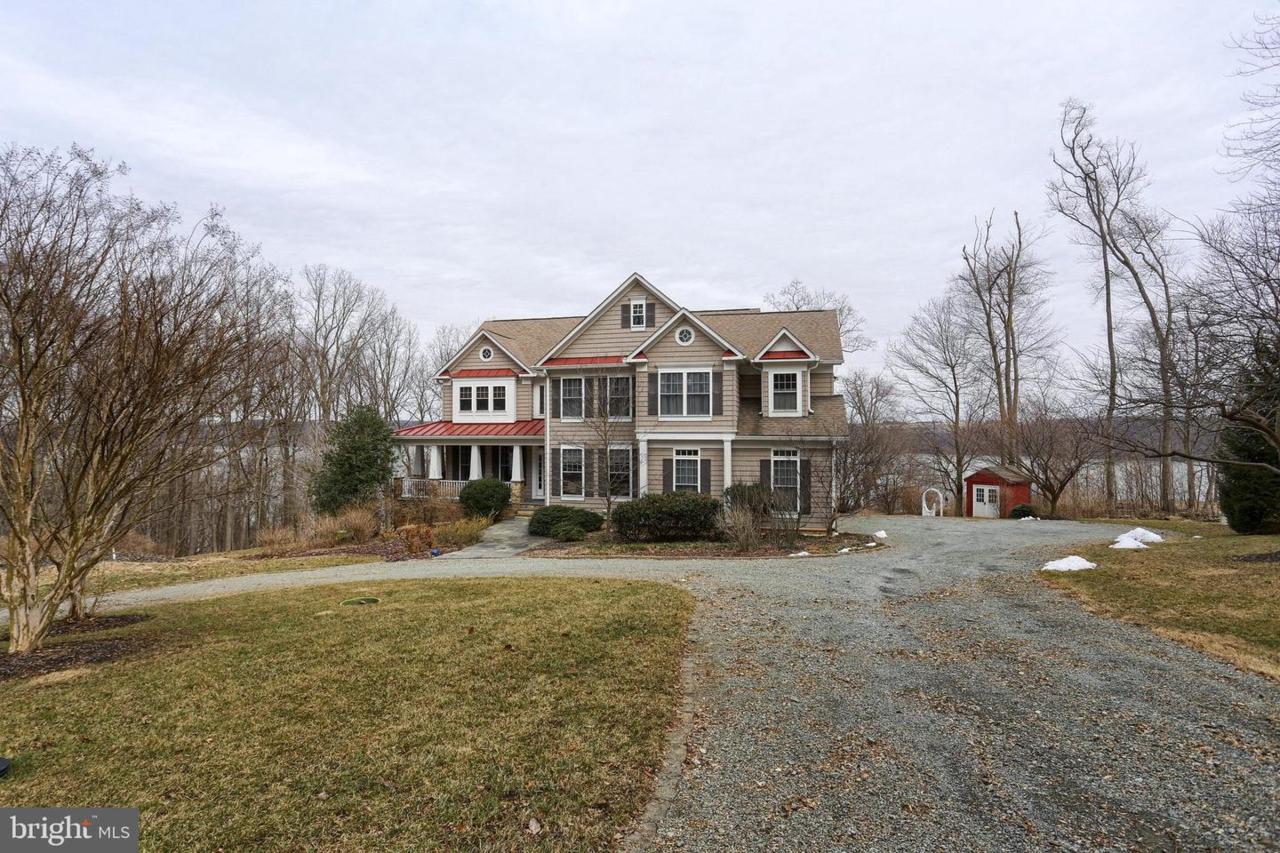 221 Hill N Dale - Photo 1