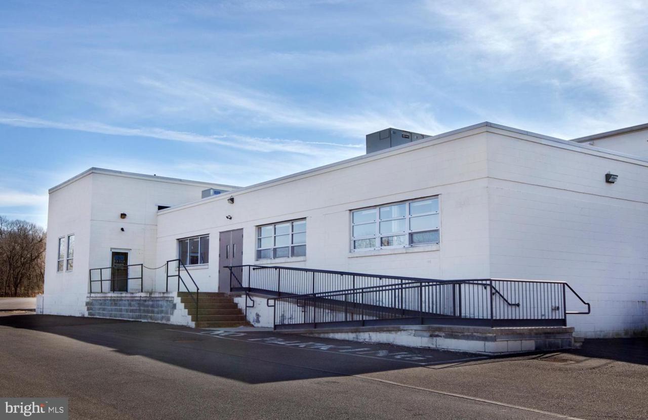 431 Deep Run Road - Photo 1