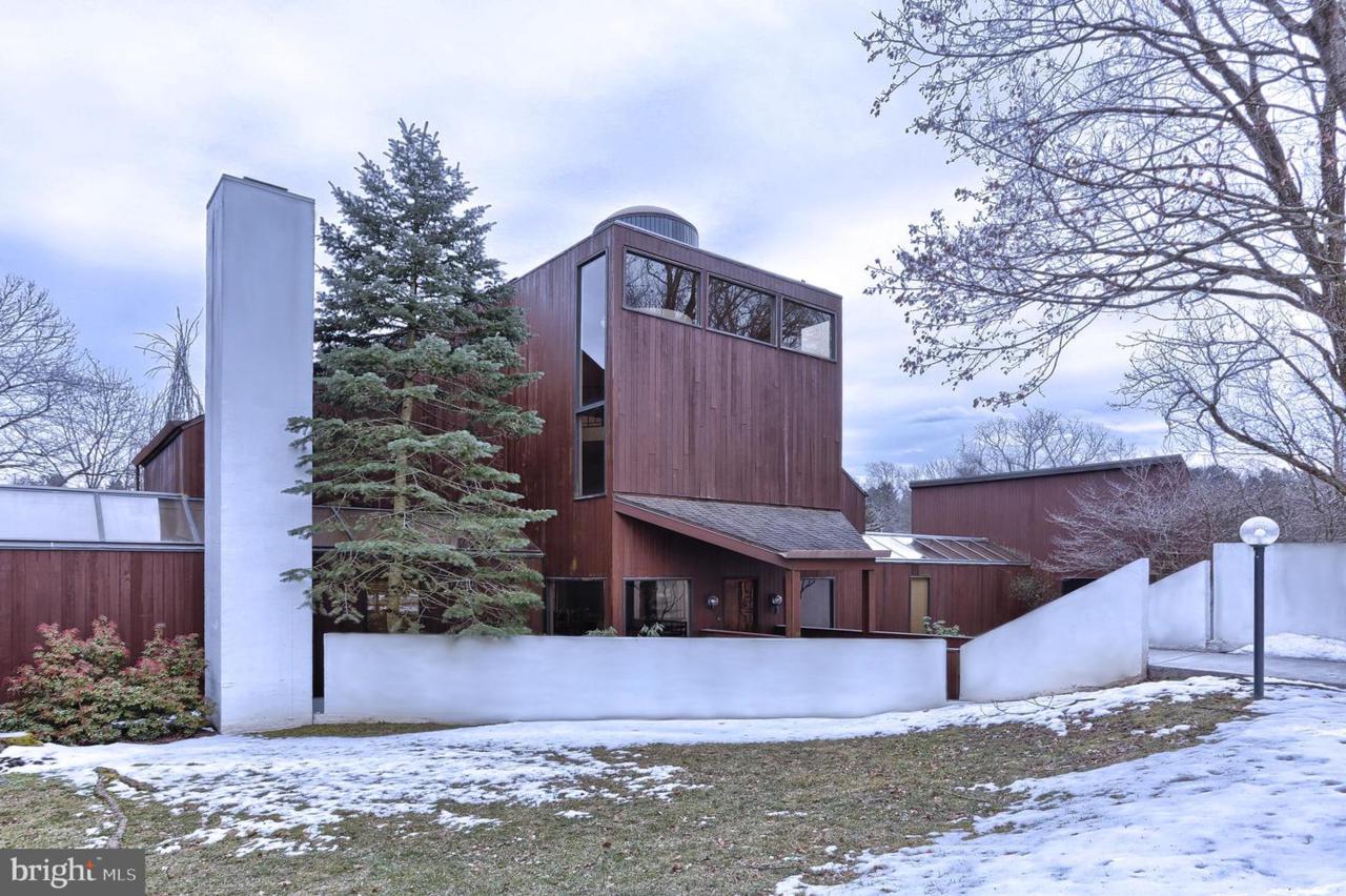 833 Kiehl Drive - Photo 1