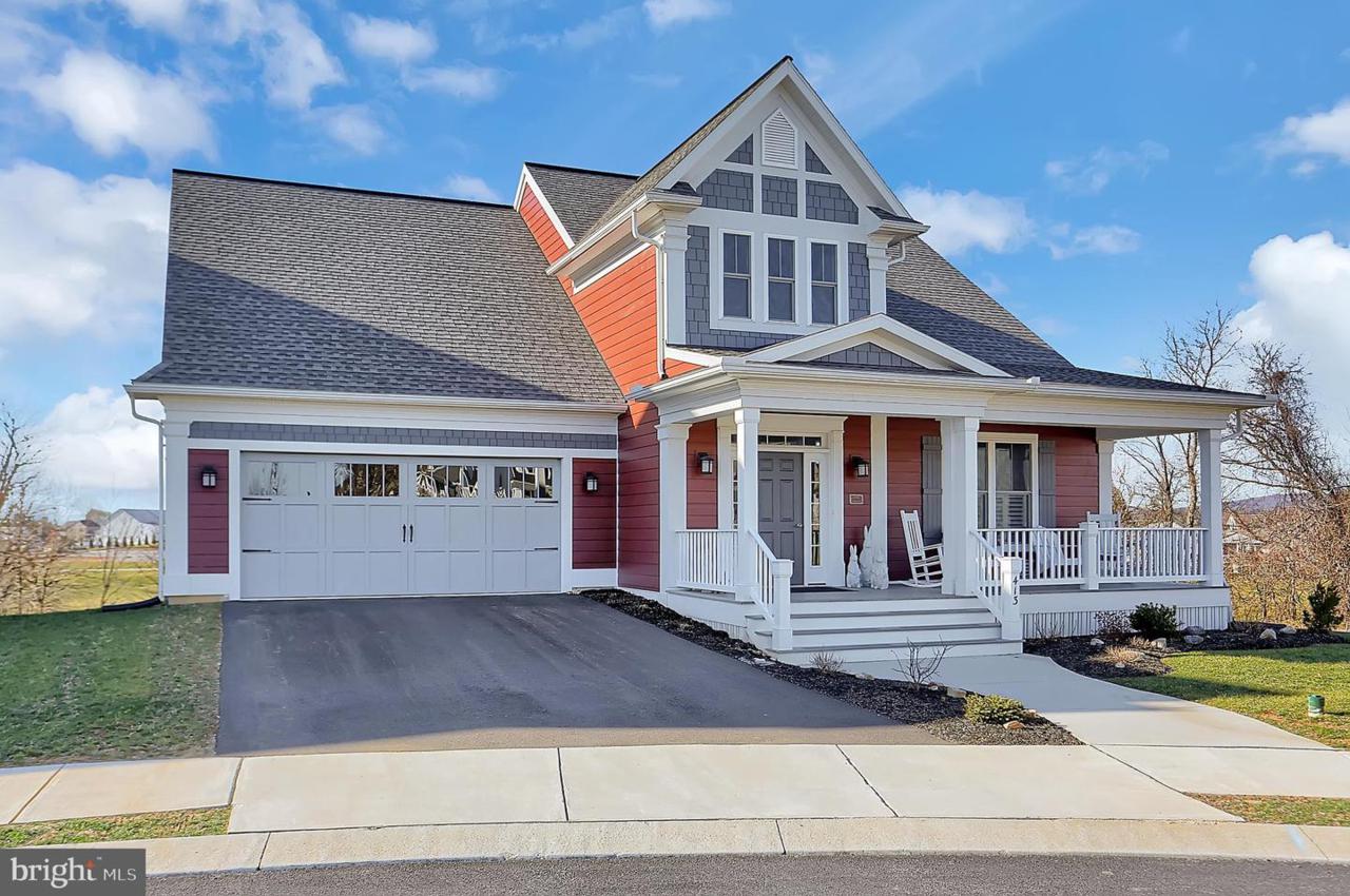 413 Ashton Circle - Photo 1