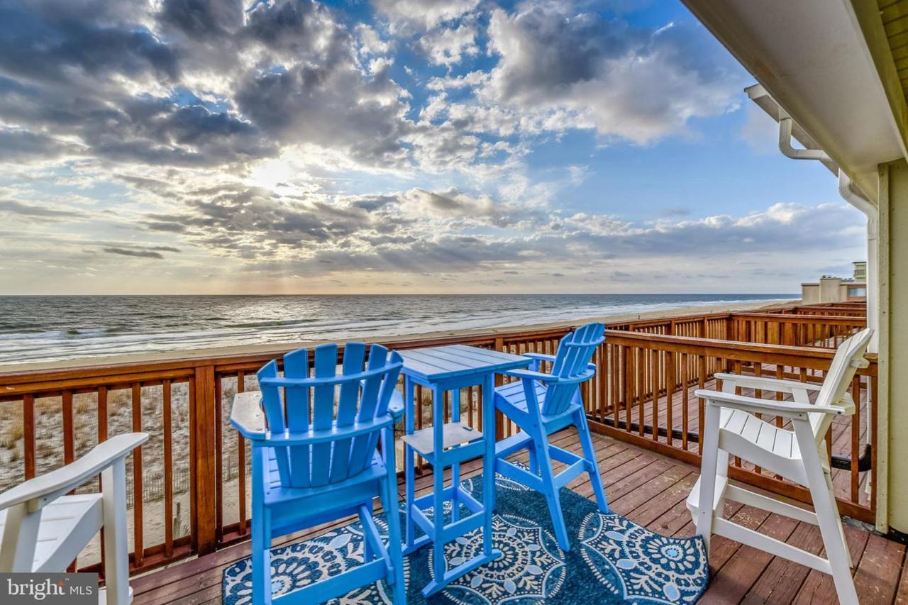 7101 Atlantic Avenue - Photo 1