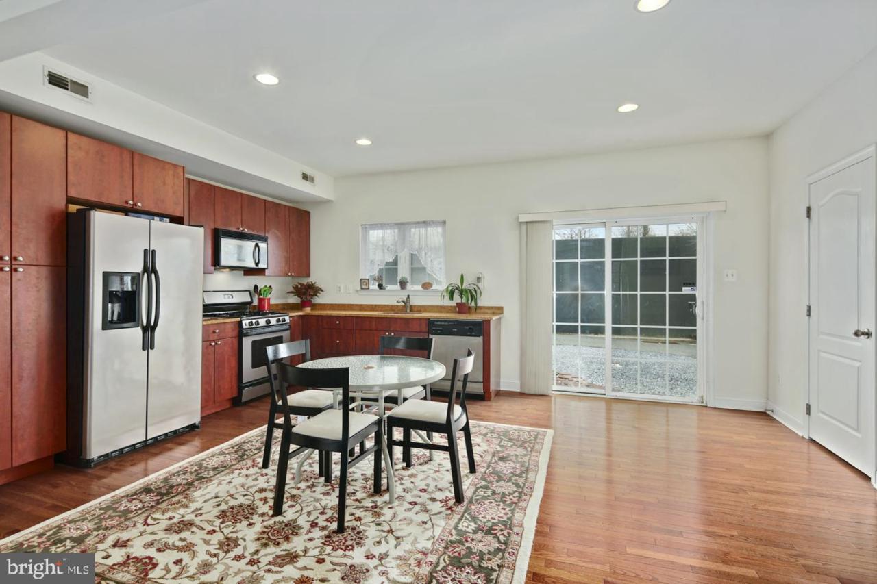 664 8TH Street - Photo 1 664 8TH Street - Photo 1