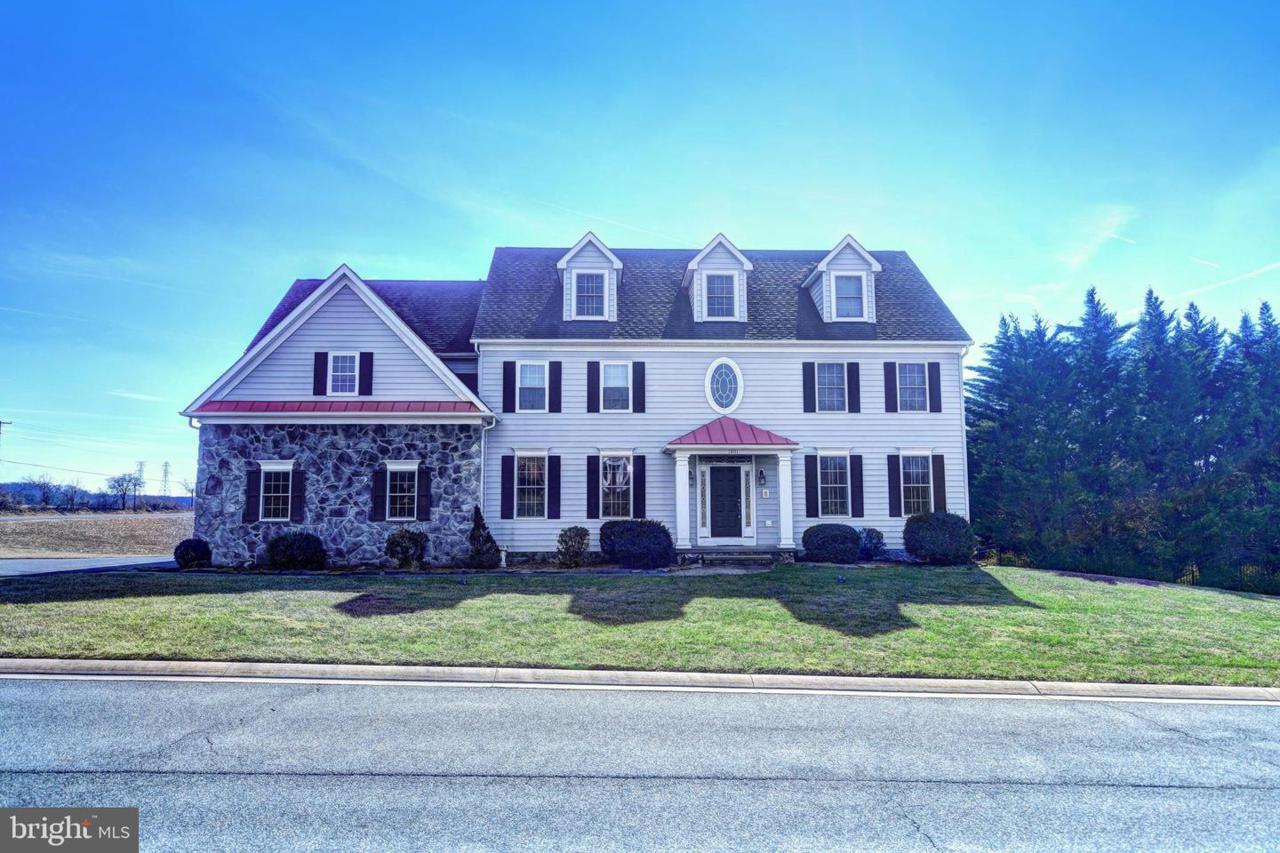 1001 Woodshire Lane - Photo 1