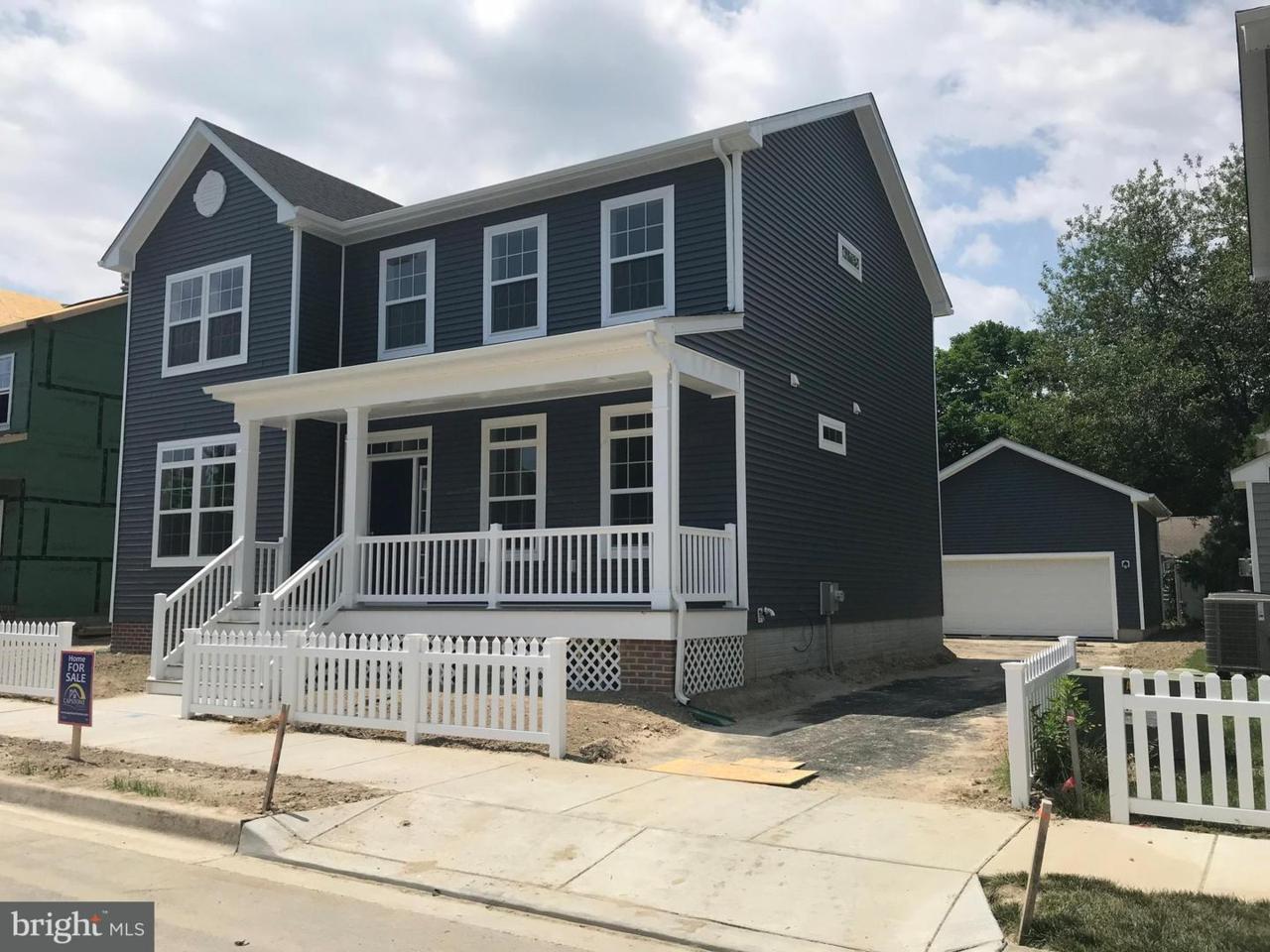 321 Carlton - Photo 1