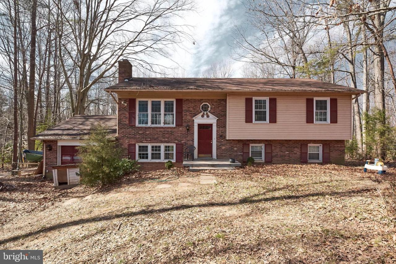 23 Clover Hill Drive - Photo 1