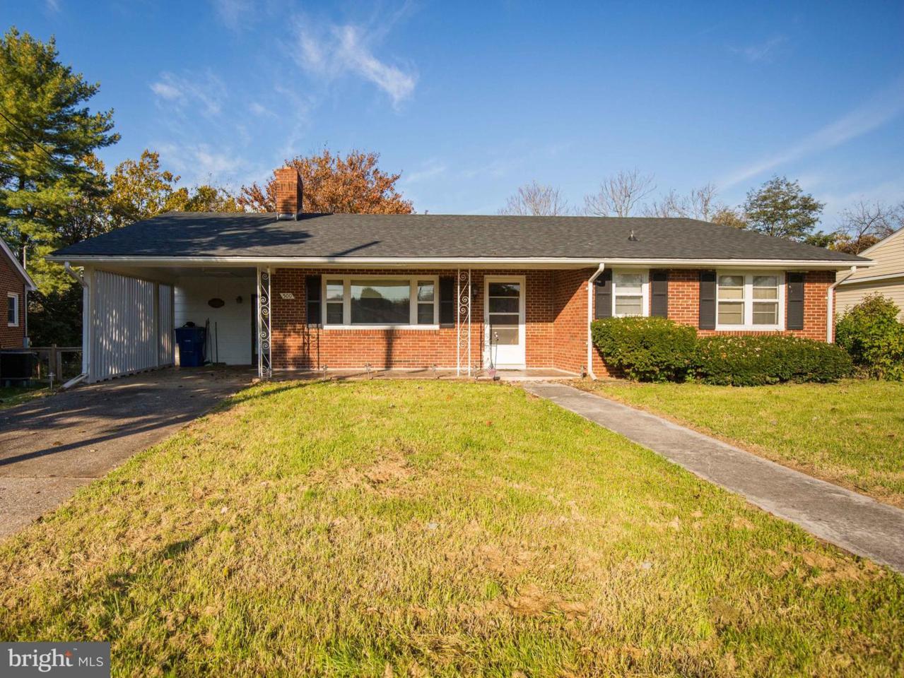 500 Hamilton Circle - Photo 1