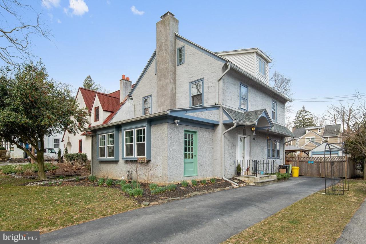 229 Avon Road - Photo 1