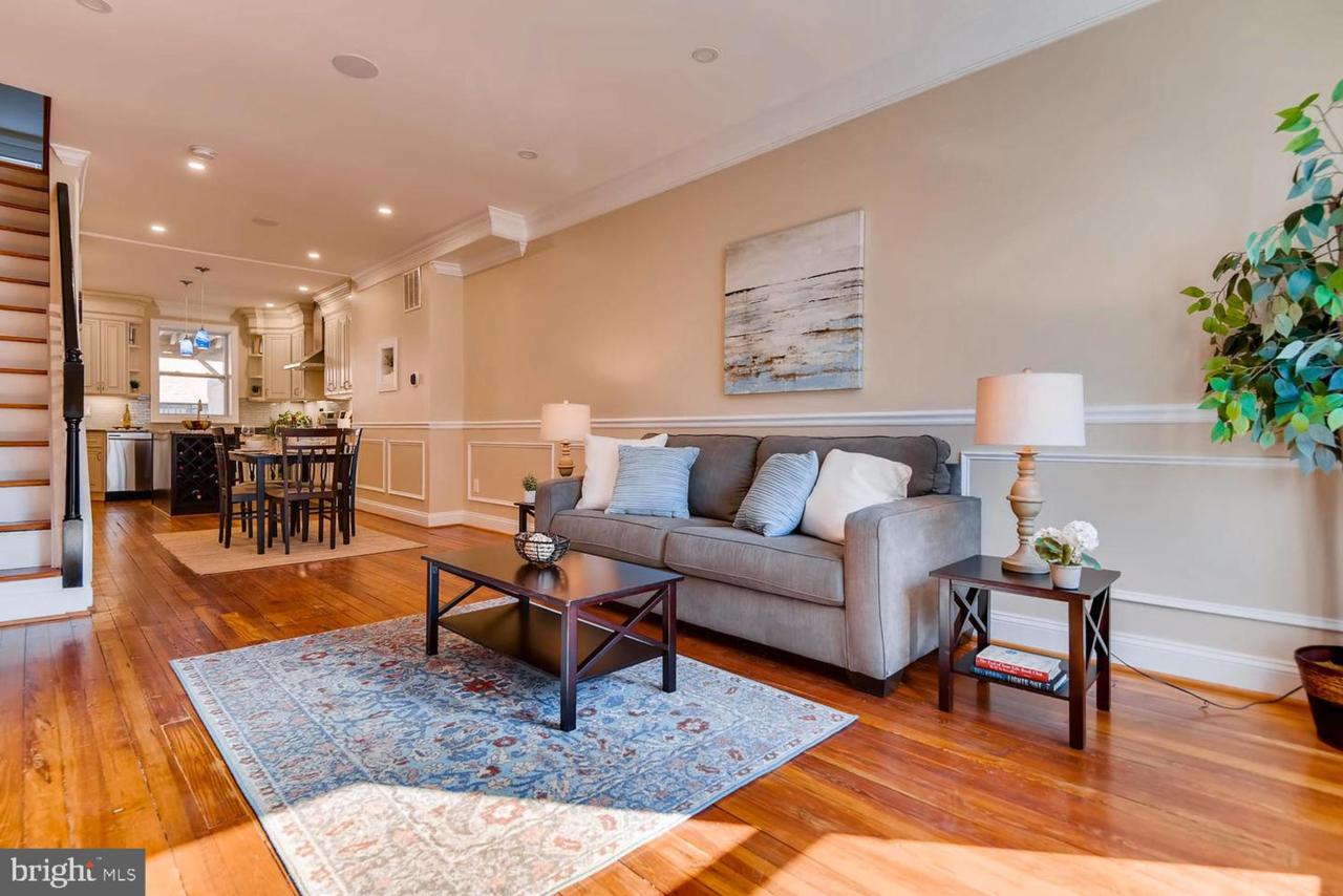 633 Eaton Street - Photo 1