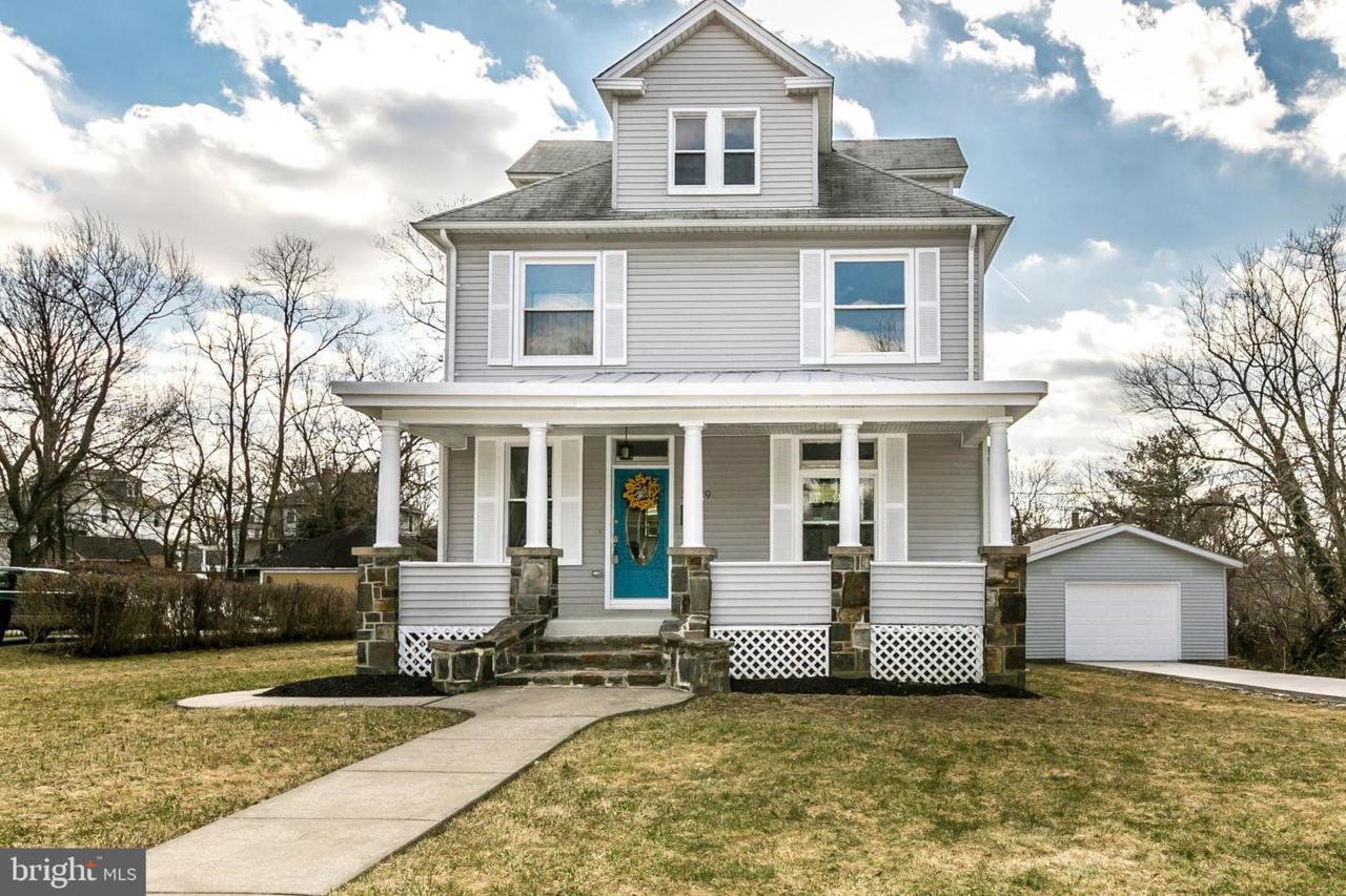 3009 Bayonne Avenue - Photo 1