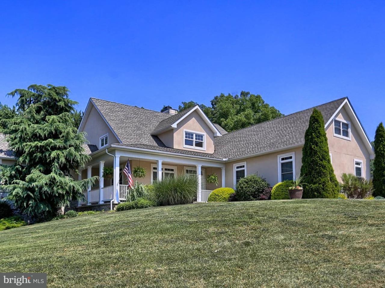 331 Thornhill Drive - Photo 1