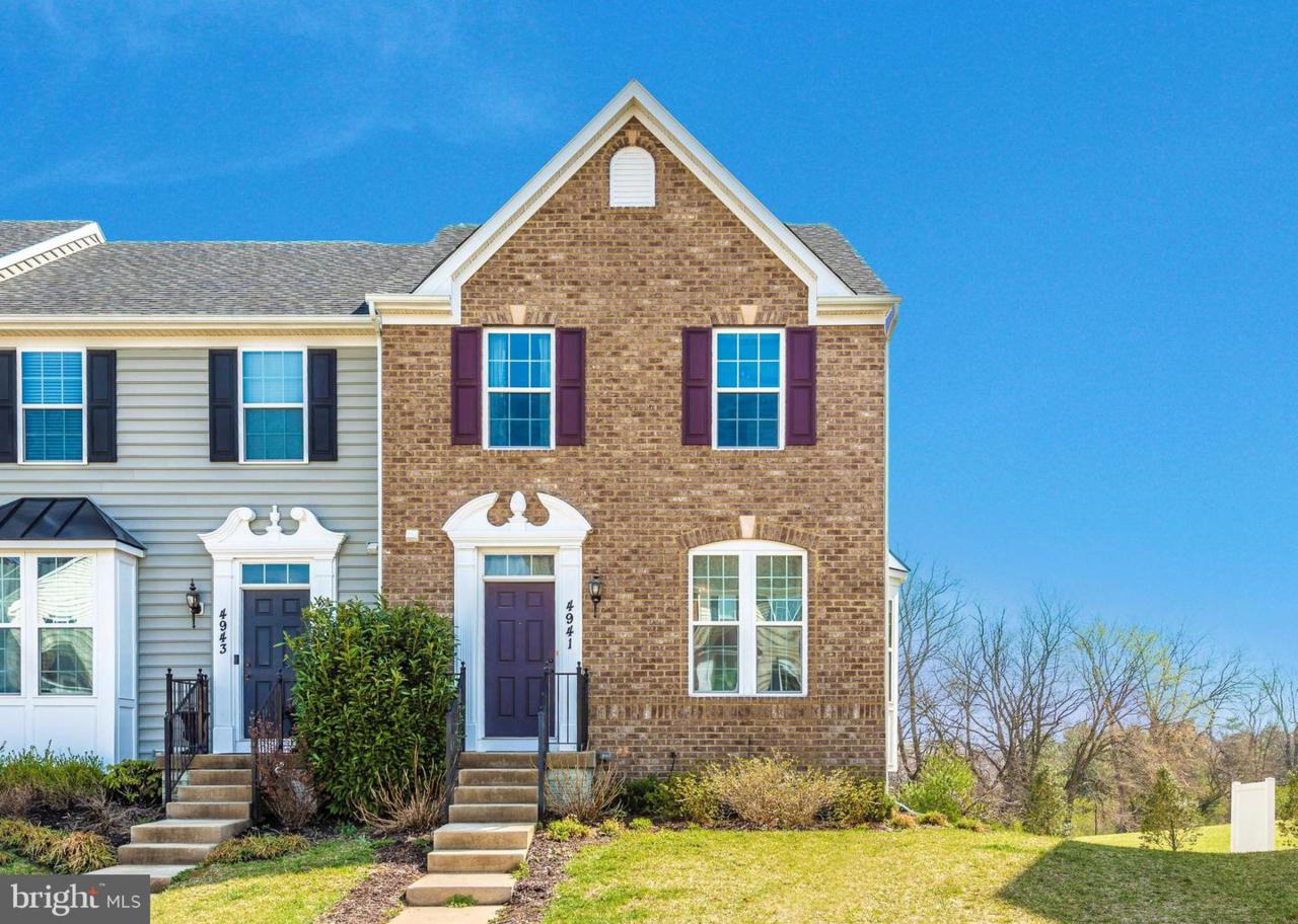 4941 Small Gains Way - Photo 1