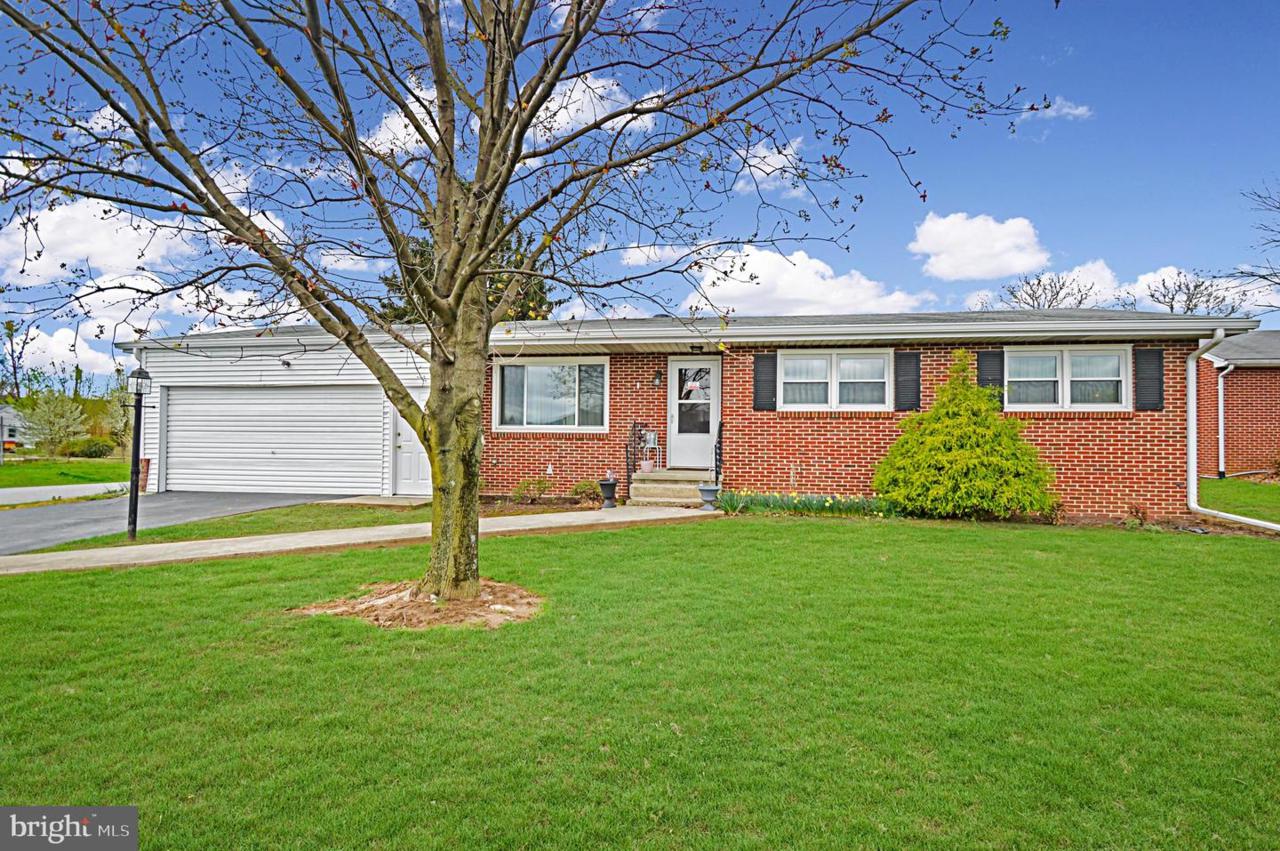 4334 Lincoln Way - Photo 1