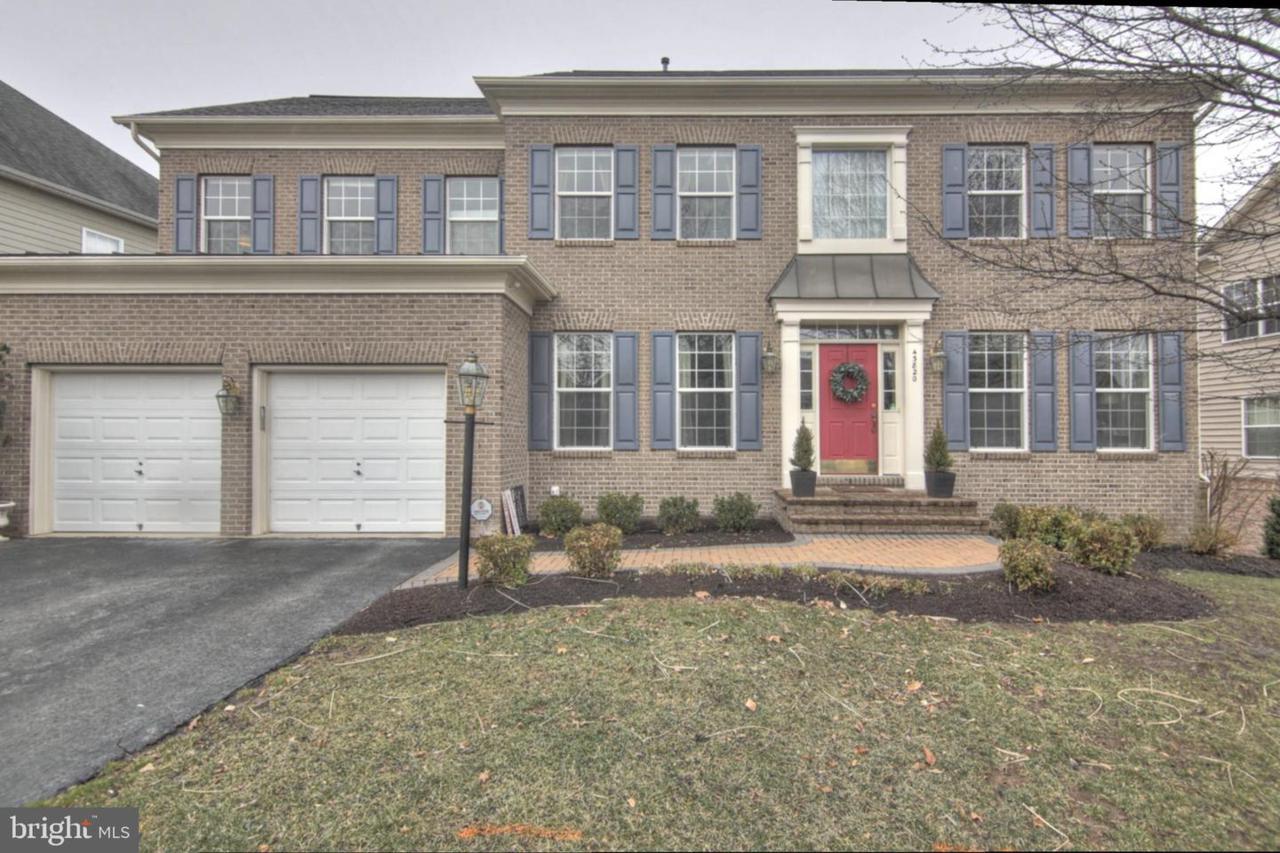 43820 Riverpoint Drive - Photo 1