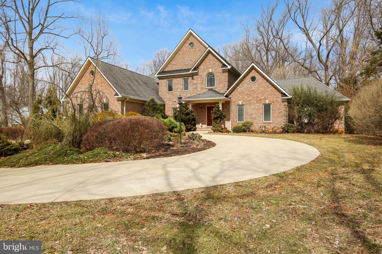 10201 Glen Road - Photo 1