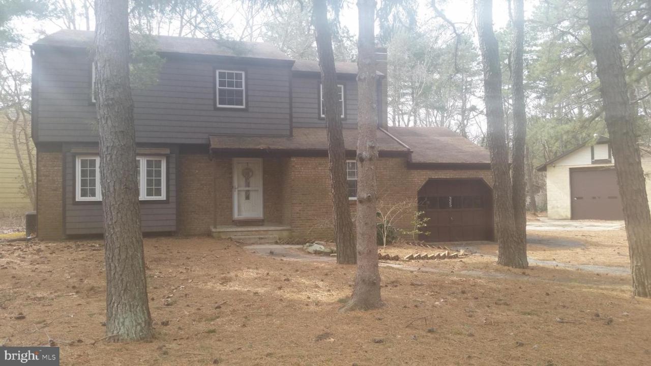 325 Walnut Avenue - Photo 1