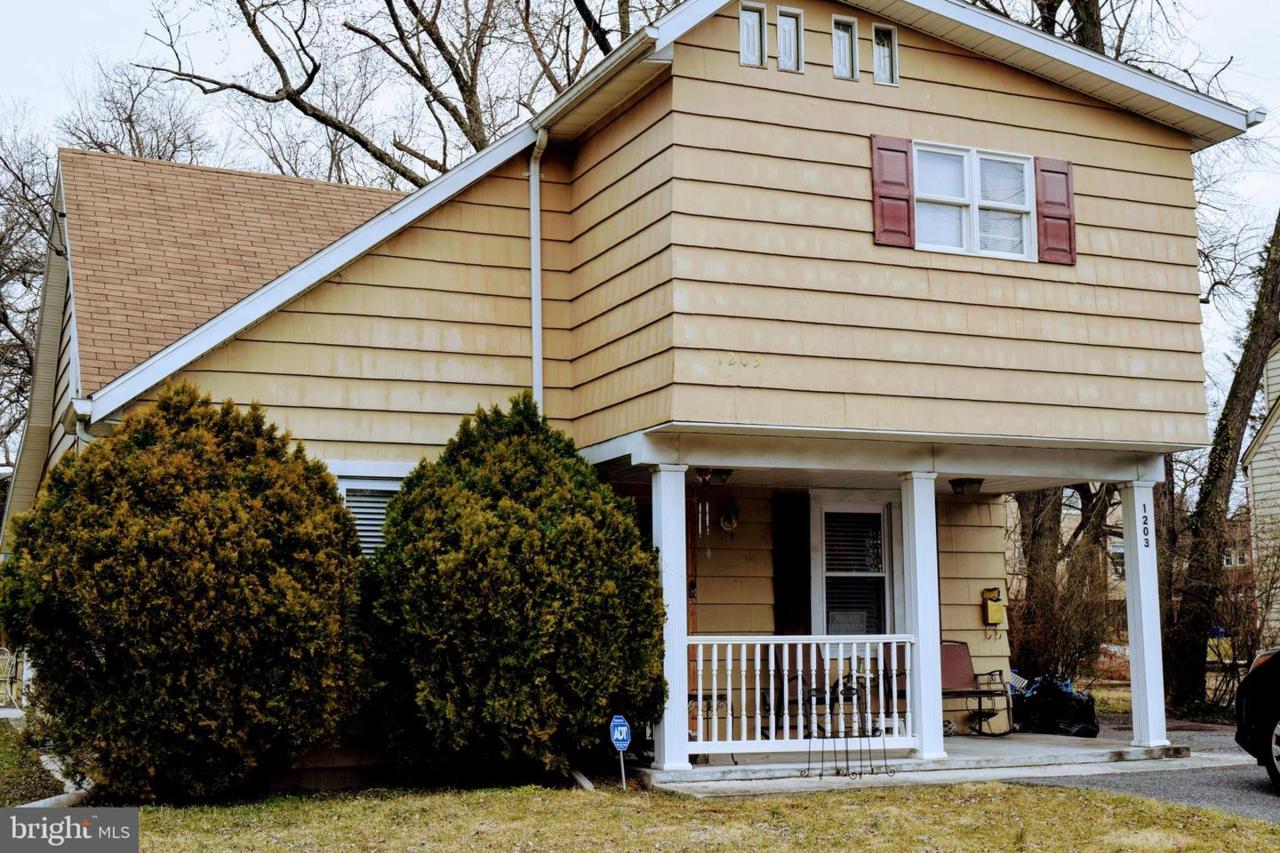 1203 Glenback Avenue - Photo 1