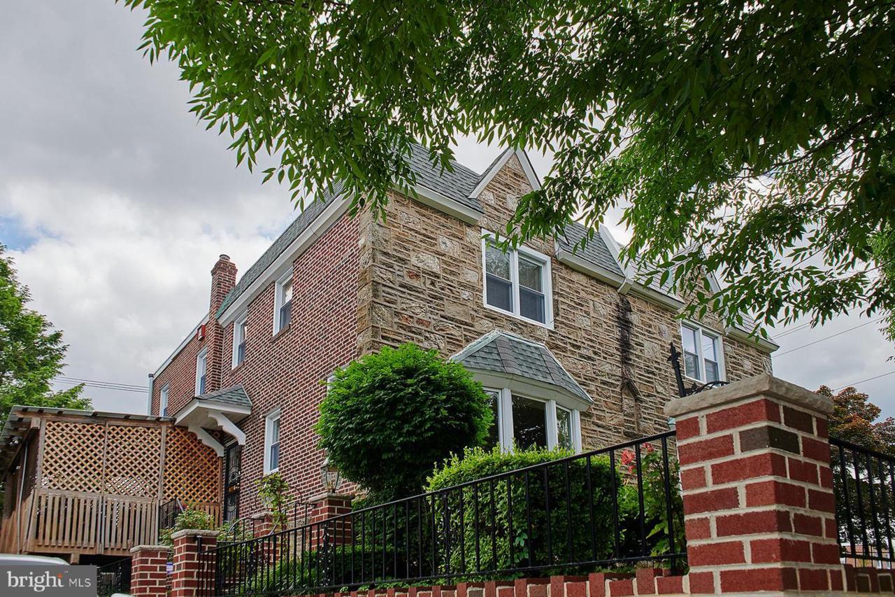 802 Sharpnack Street - Photo 1