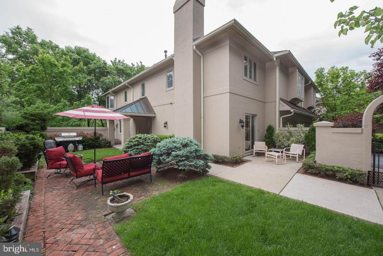 207 Lindy Lane - Photo 1