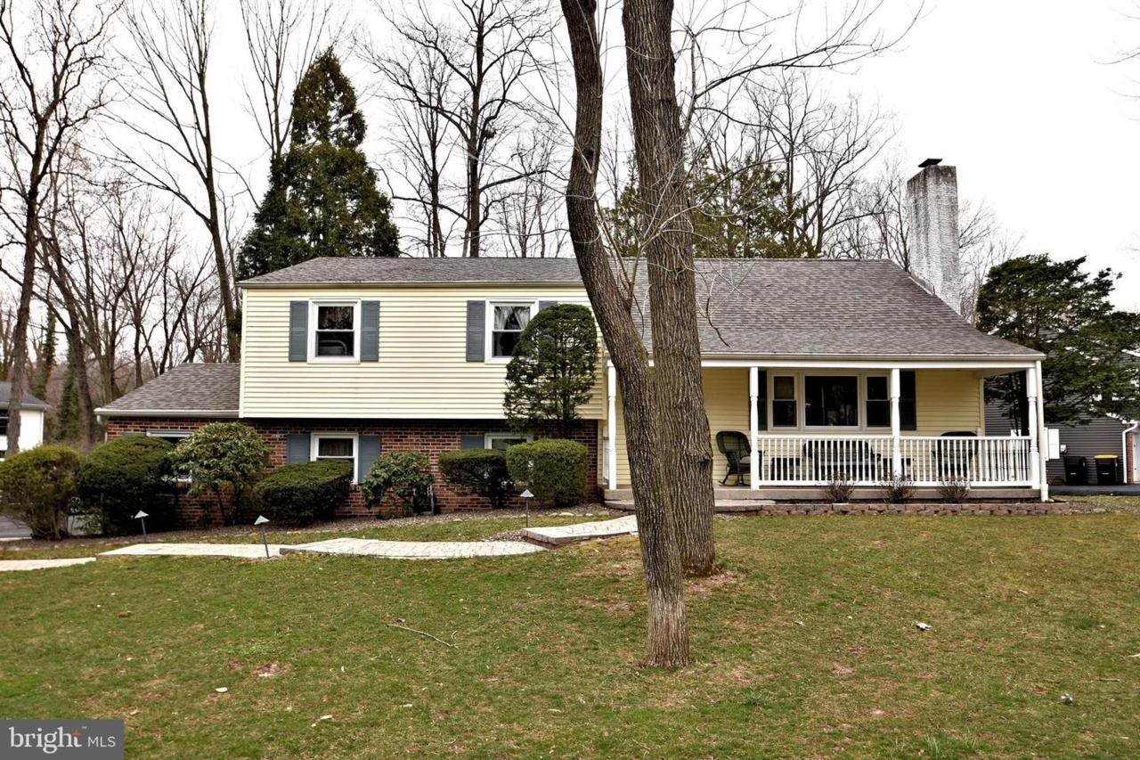 139 Woodland Drive - Photo 1