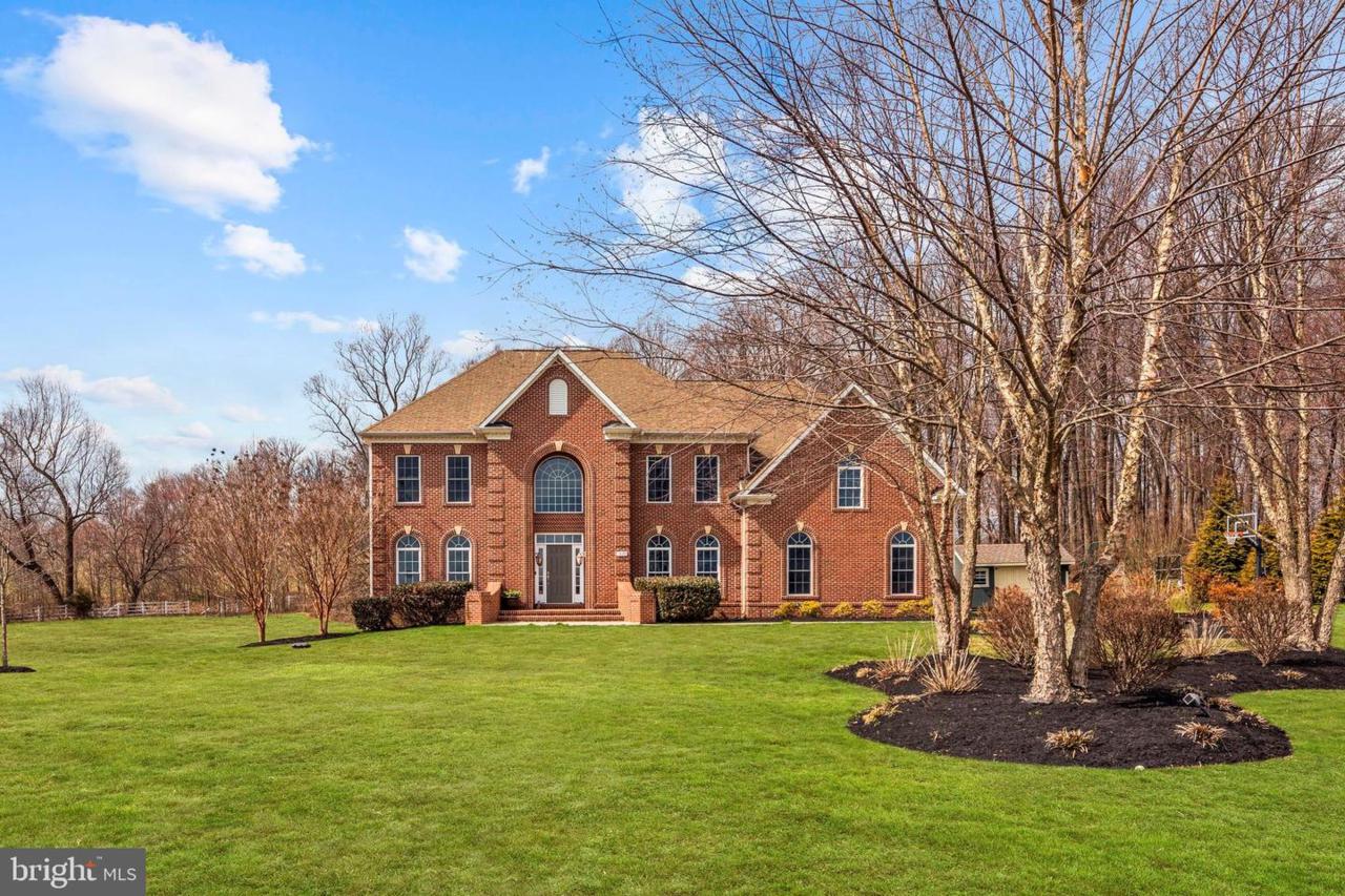 1828 Irish Eyes Lane - Photo 1