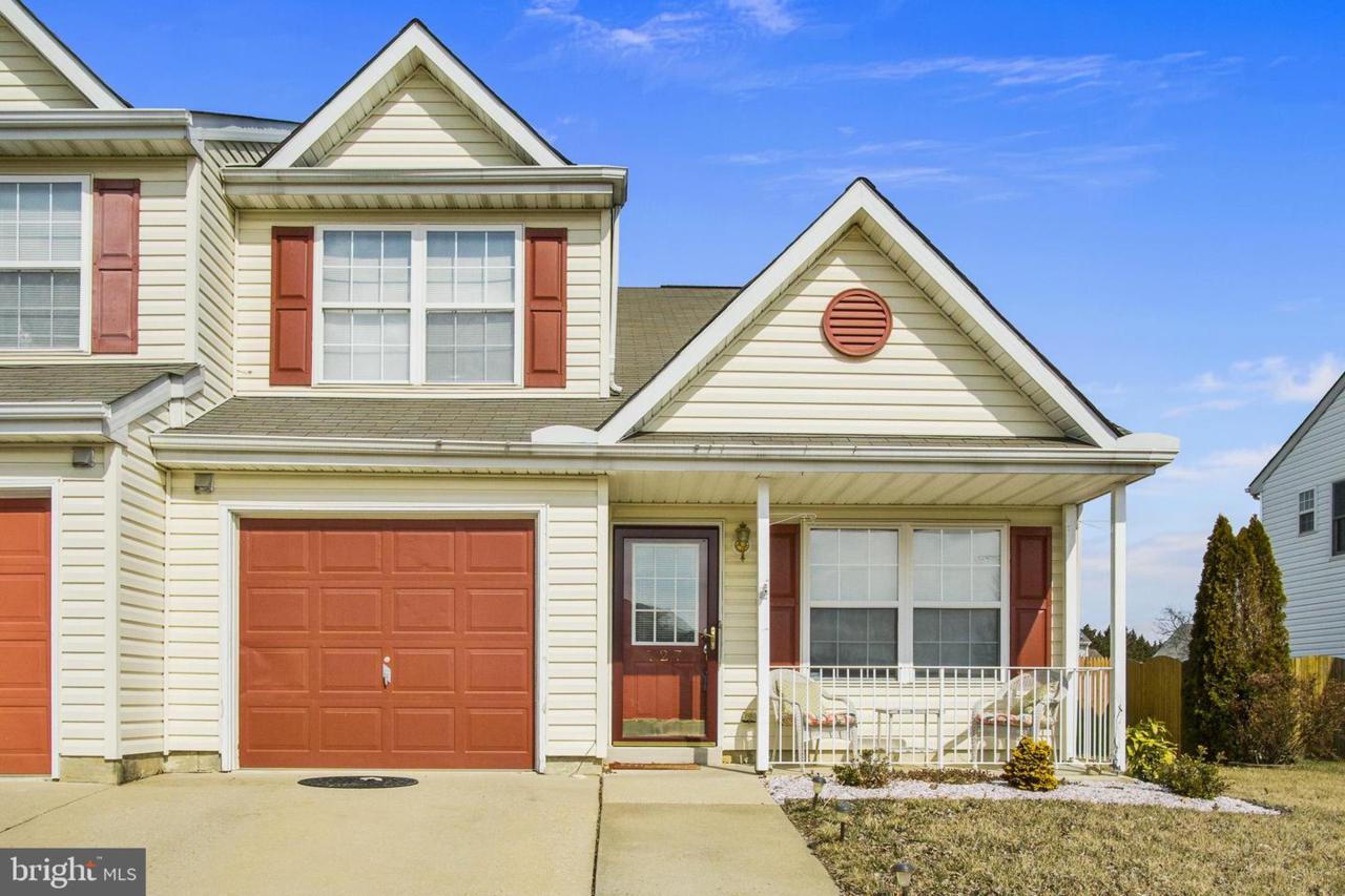 727 Rothwell Drive - Photo 1
