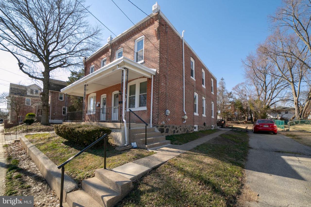 3917 Mary Street - Photo 1
