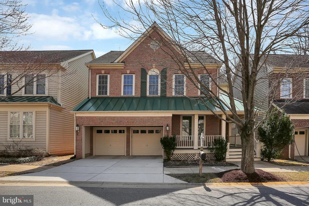 205 Shadow Glen Court - Photo 1