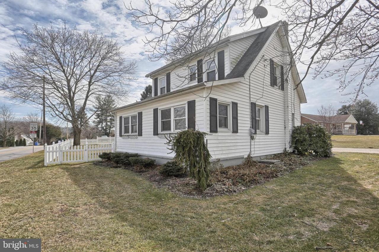 190 Homeland Road - Photo 1