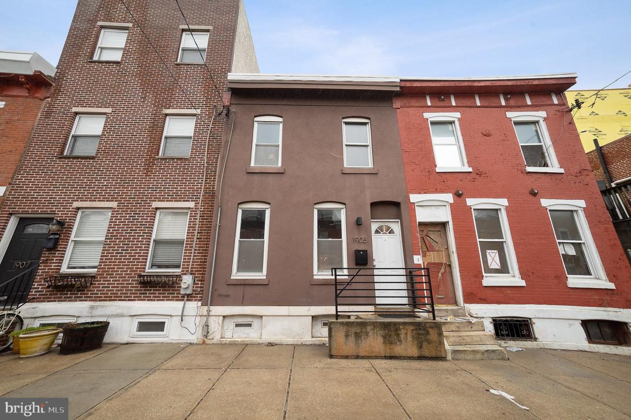 1905 Latona Street - Photo 1