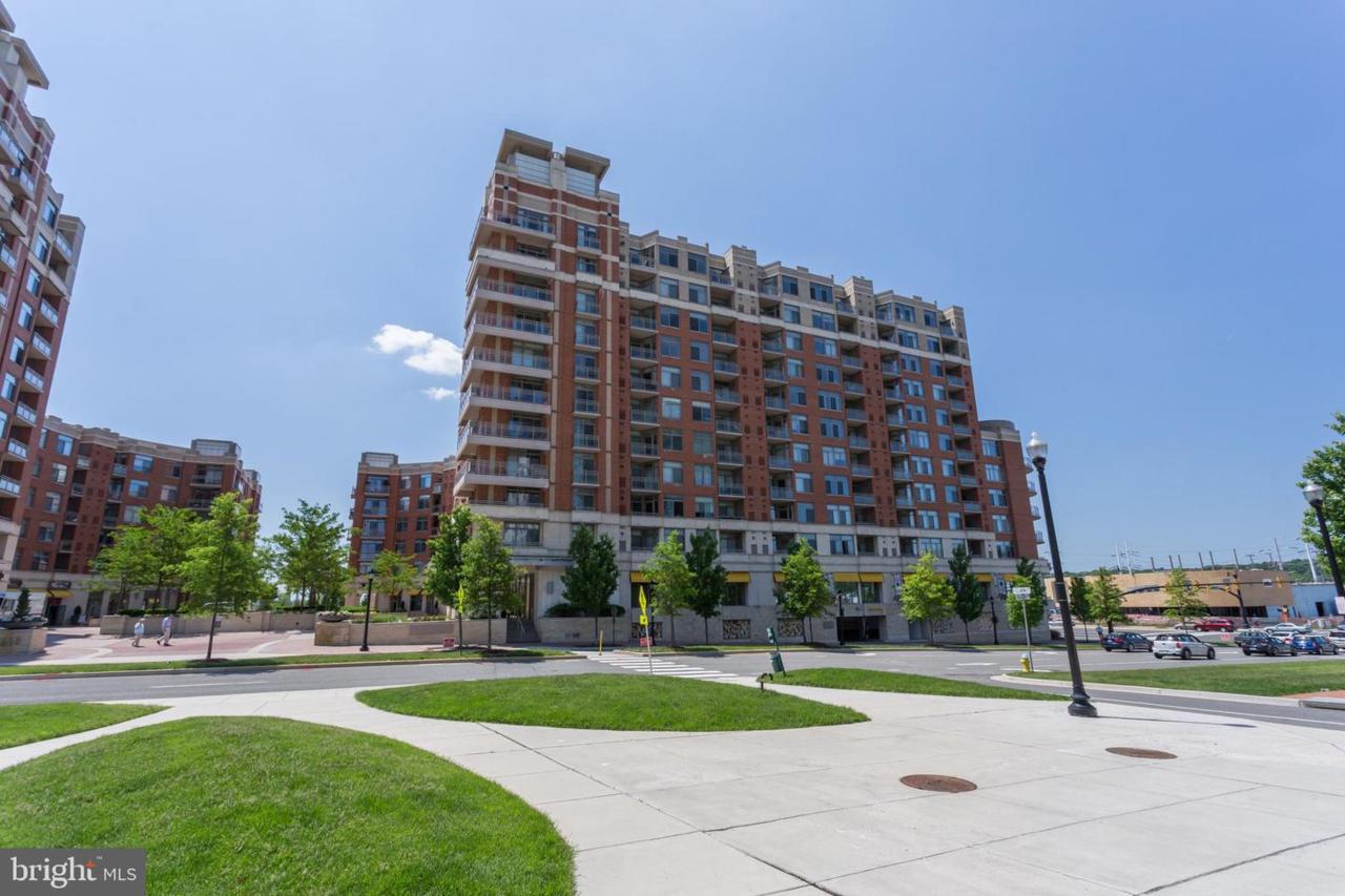 3600 Glebe Road - Photo 1