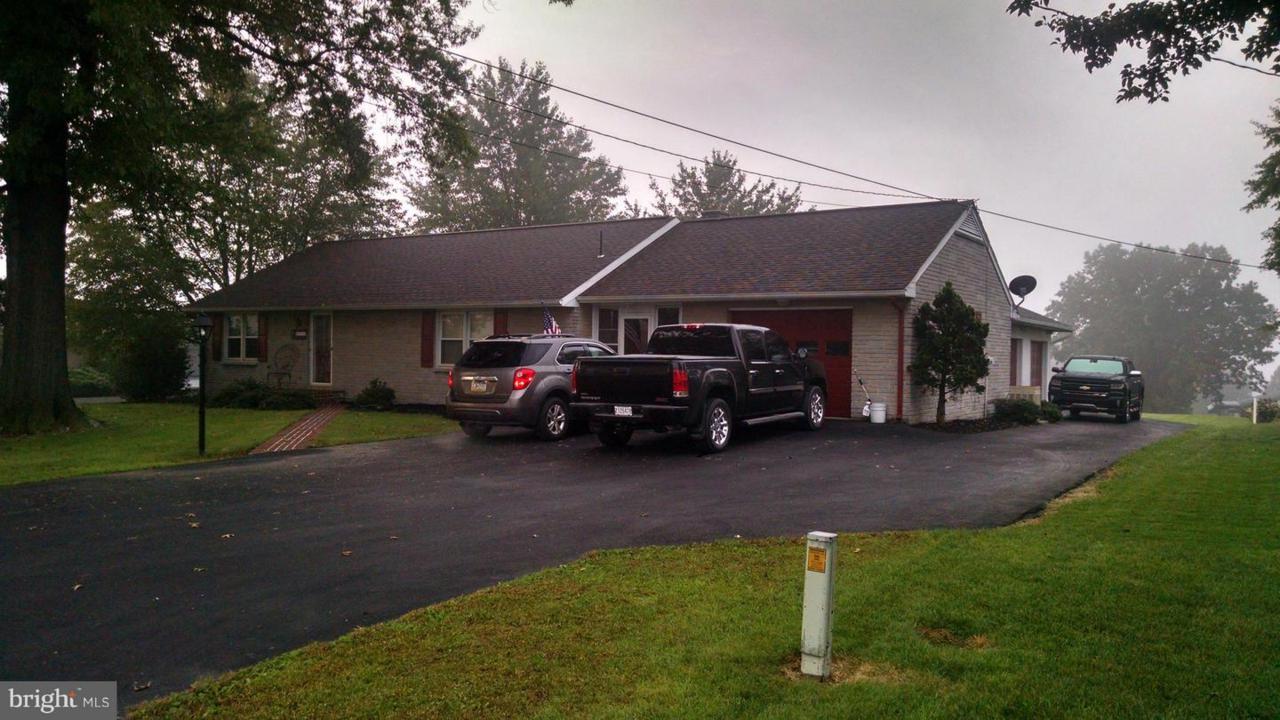 524 Bruce Avenue - Photo 1