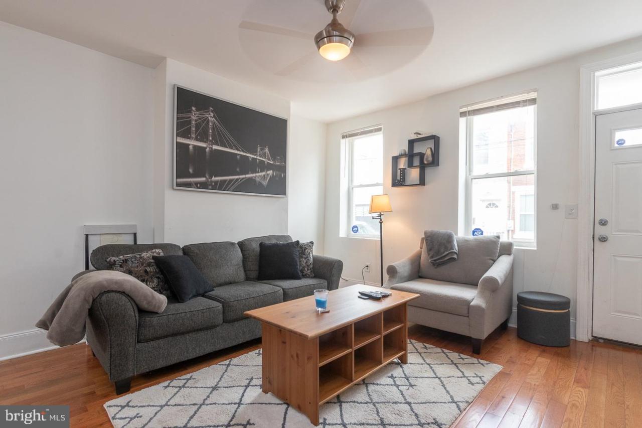 1942 Pierce Street - Photo 1