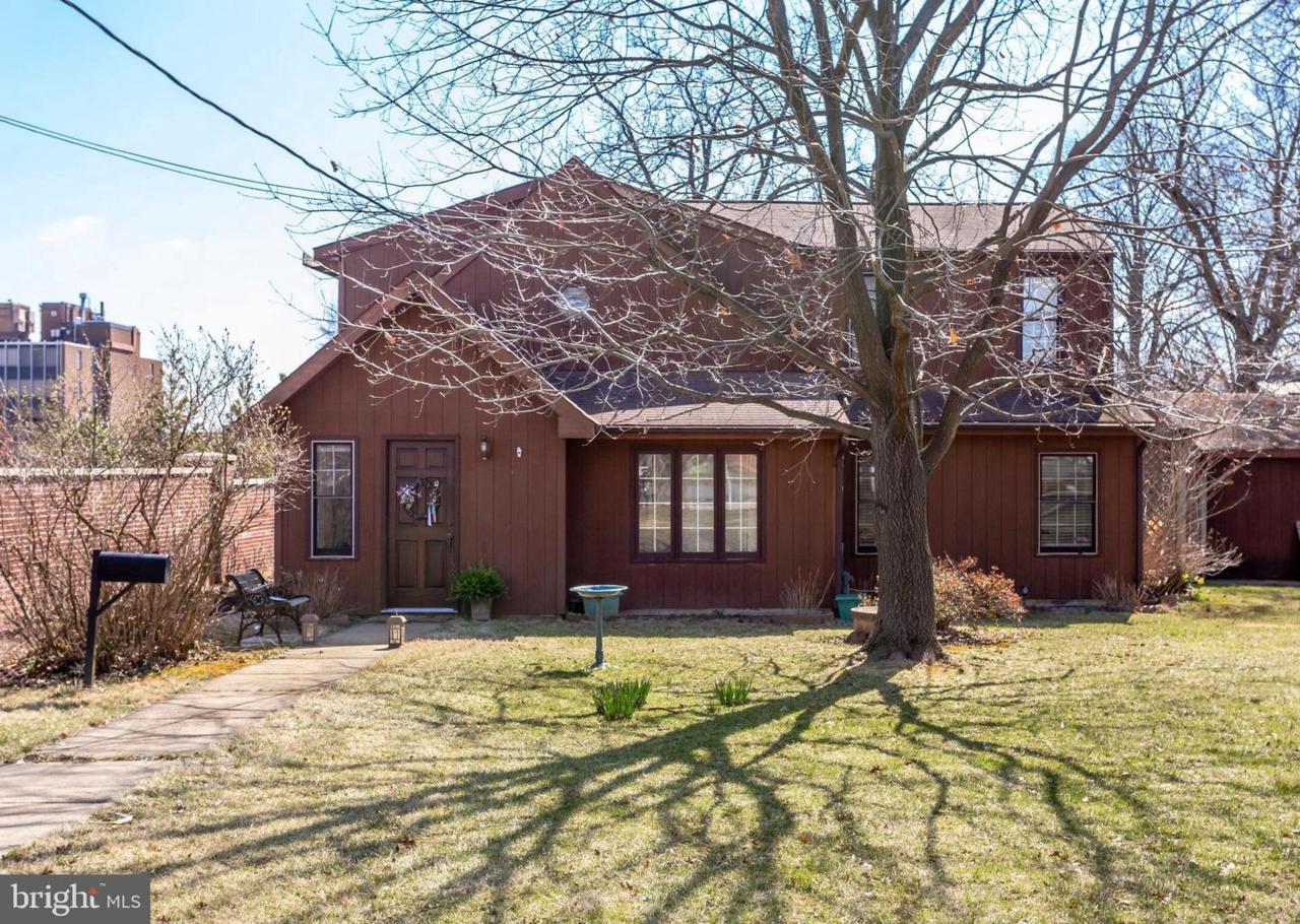 3427 Charles Street - Photo 1