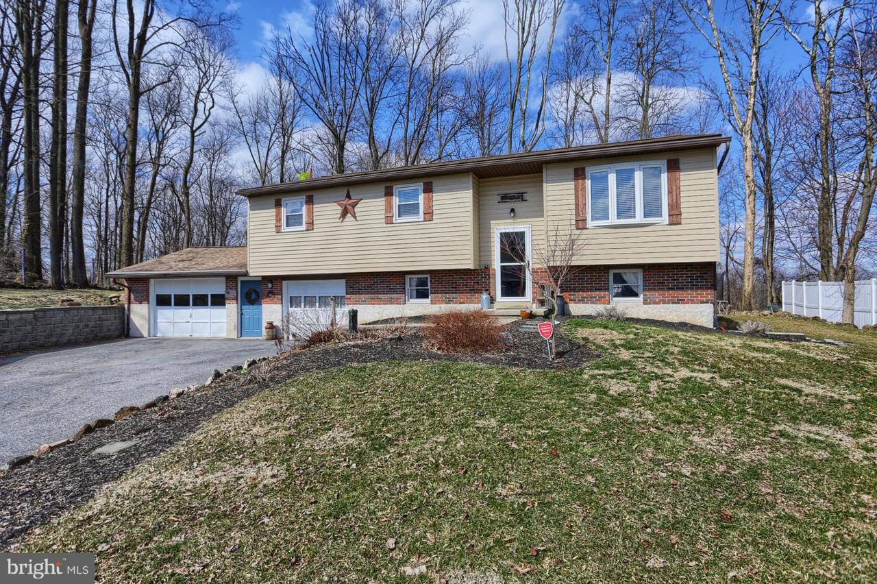 7433 Brimway Lane - Photo 1