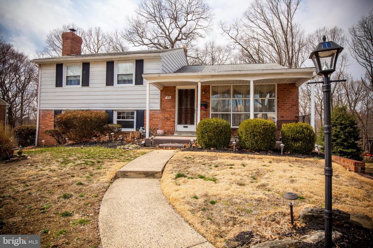 696 Vernon Road - Photo 1