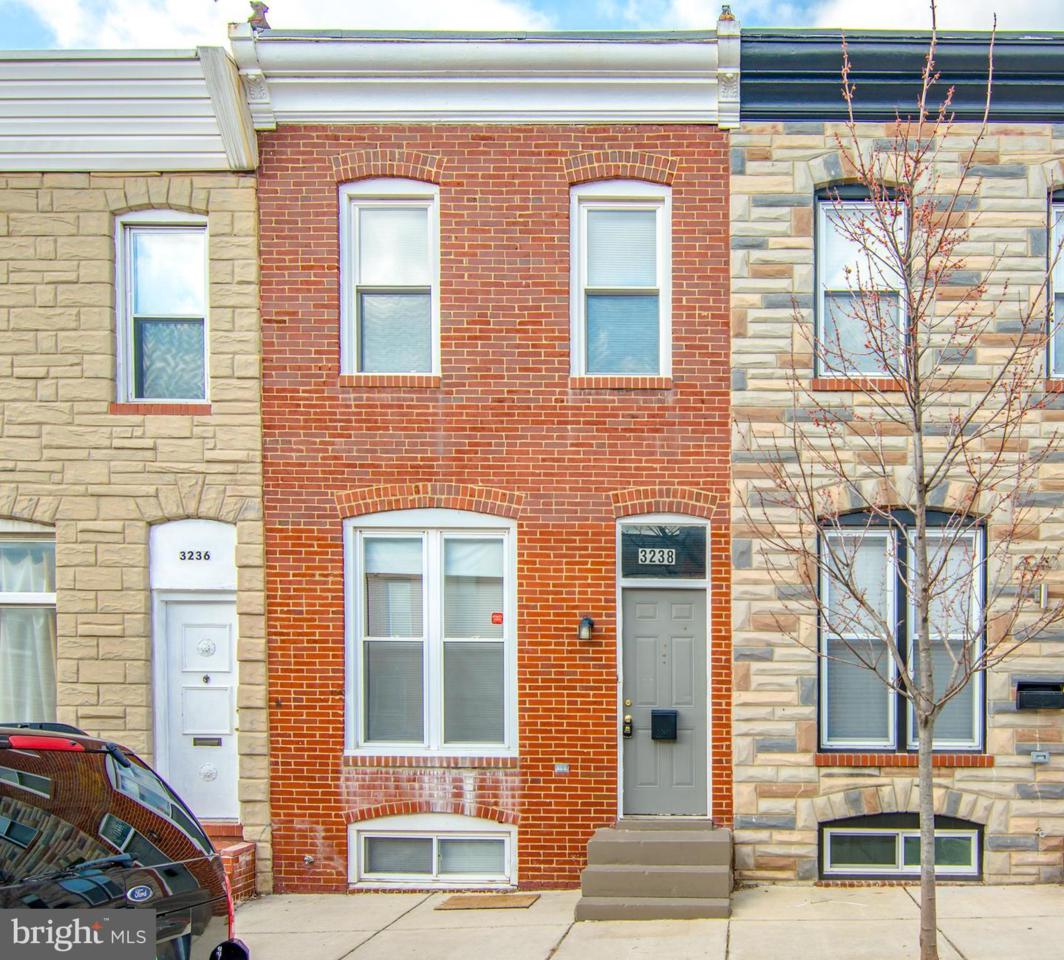 3238 Leverton Ave - Photo 1
