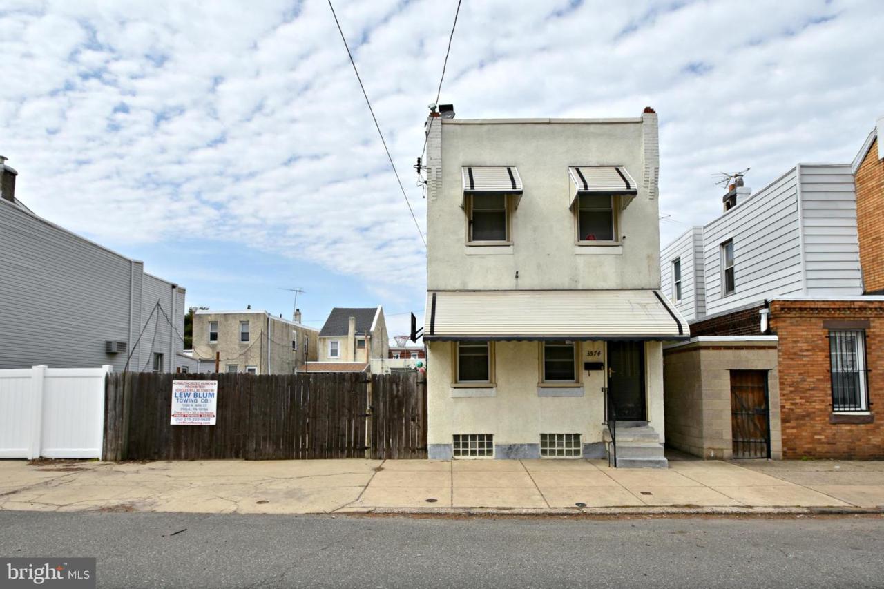3574 Thompson Street - Photo 1