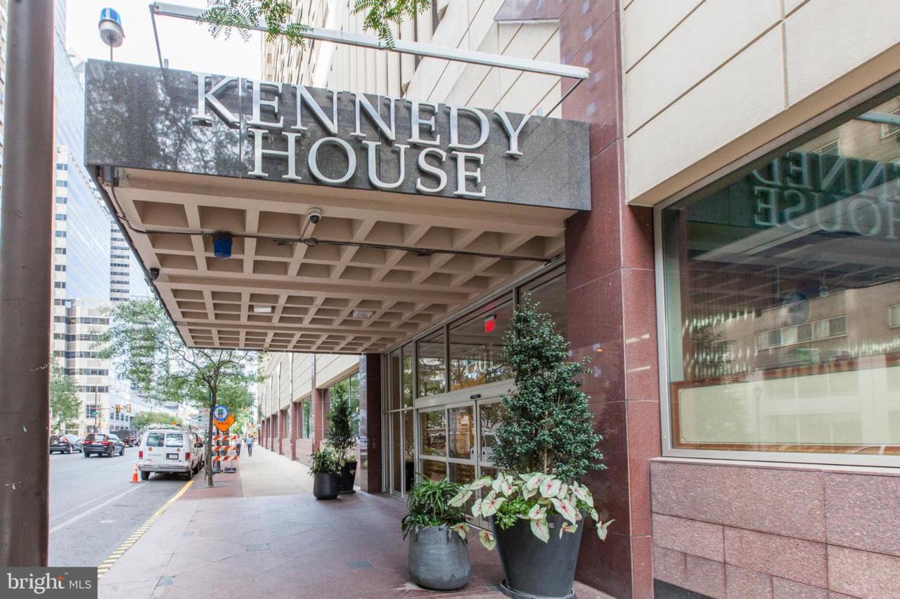 1901 John F Kennedy Boulevard - Photo 1