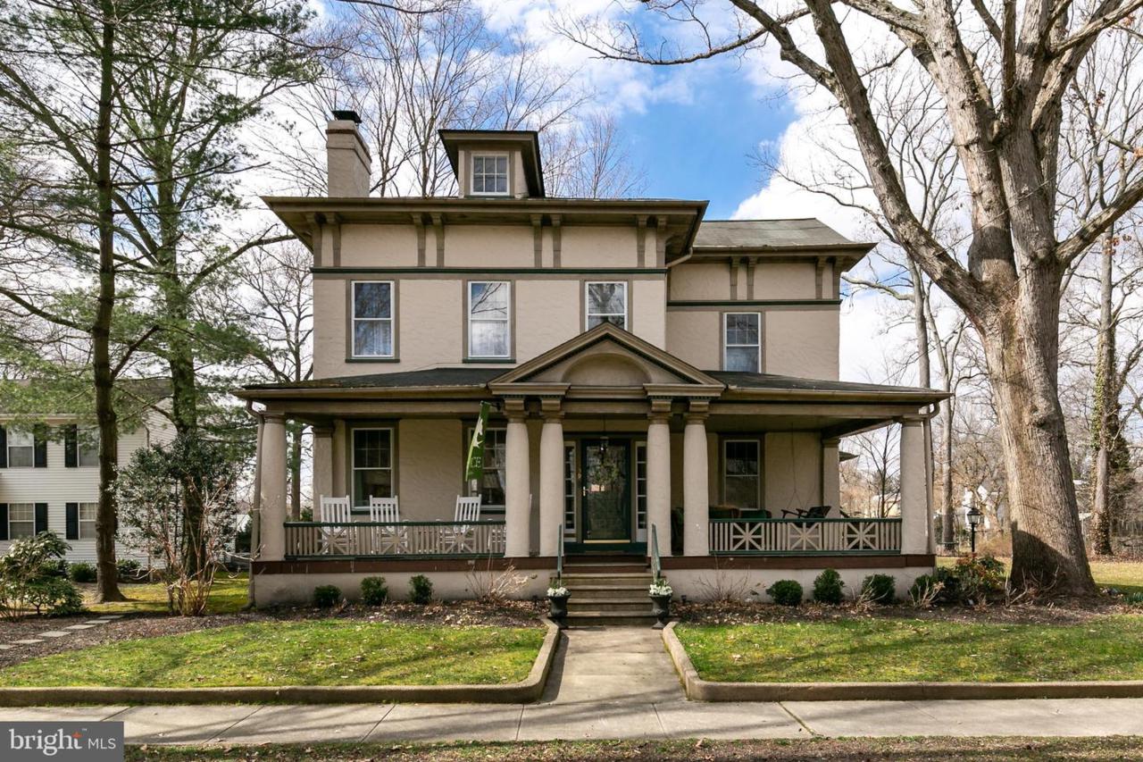 139 Central Avenue - Photo 1