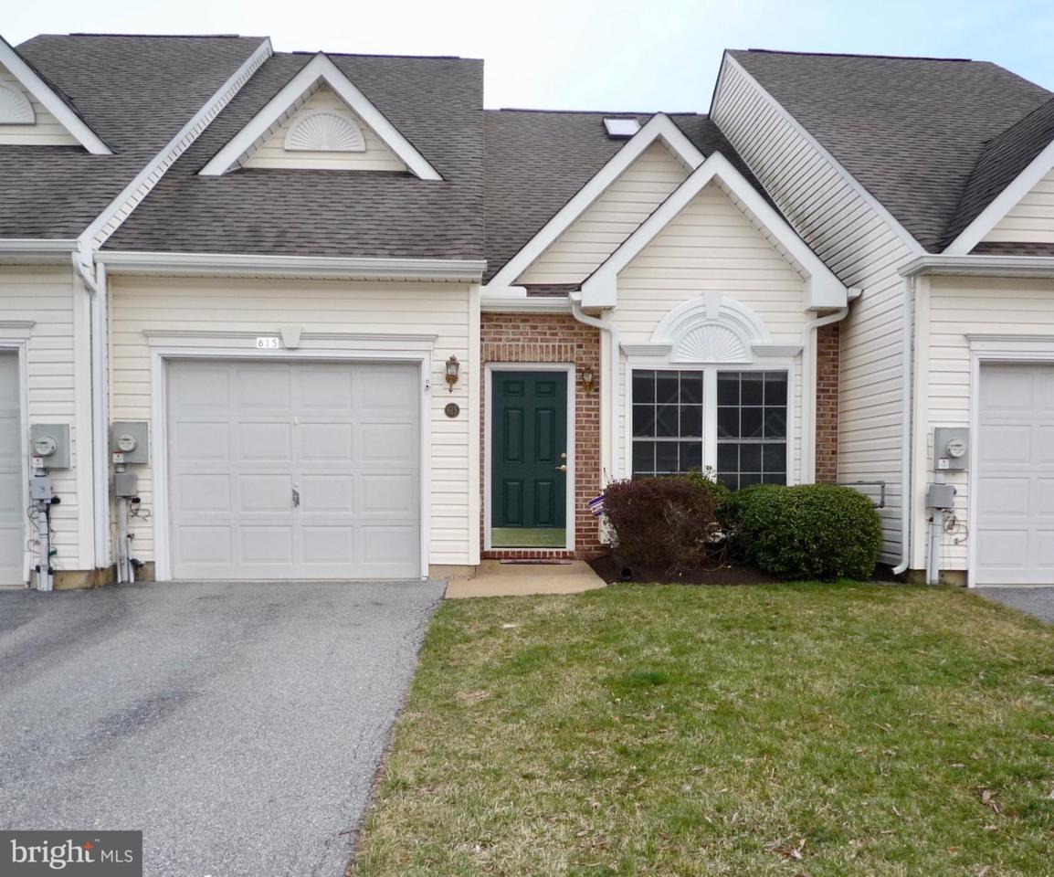 615 Kendall Drive - Photo 1