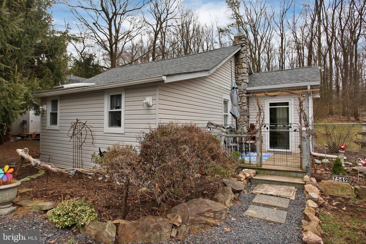 7549 Old Field Road - Photo 1