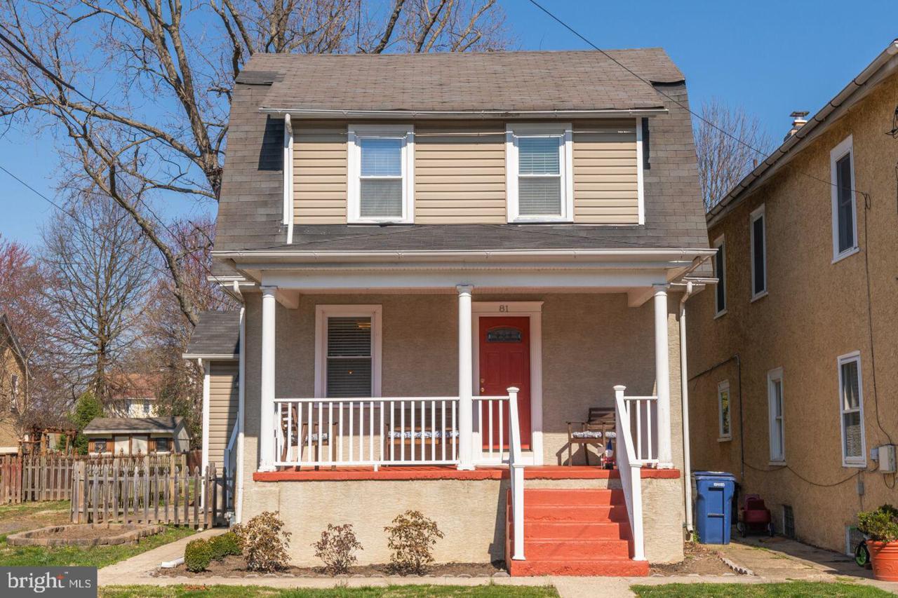 81 Orange Avenue - Photo 1