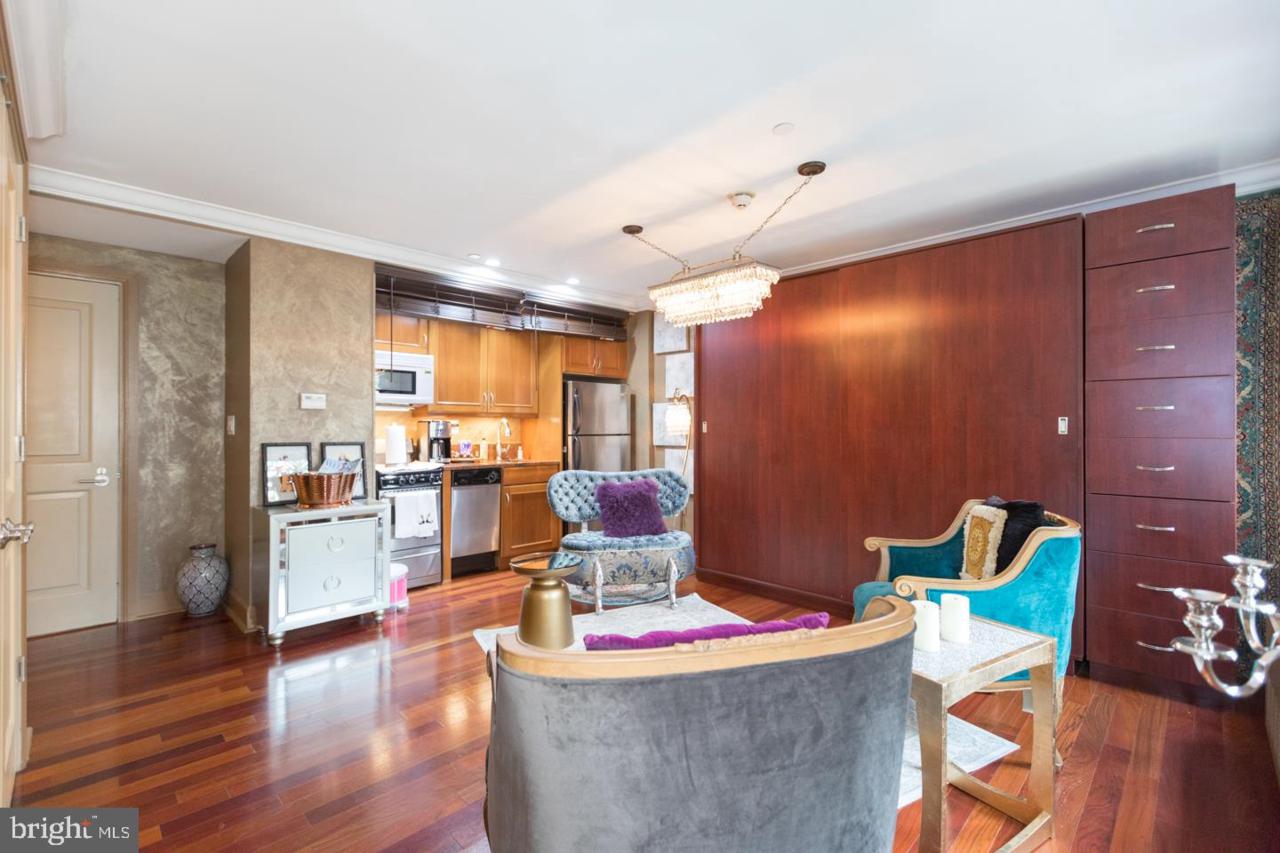 1701 Locust Street - Photo 1
