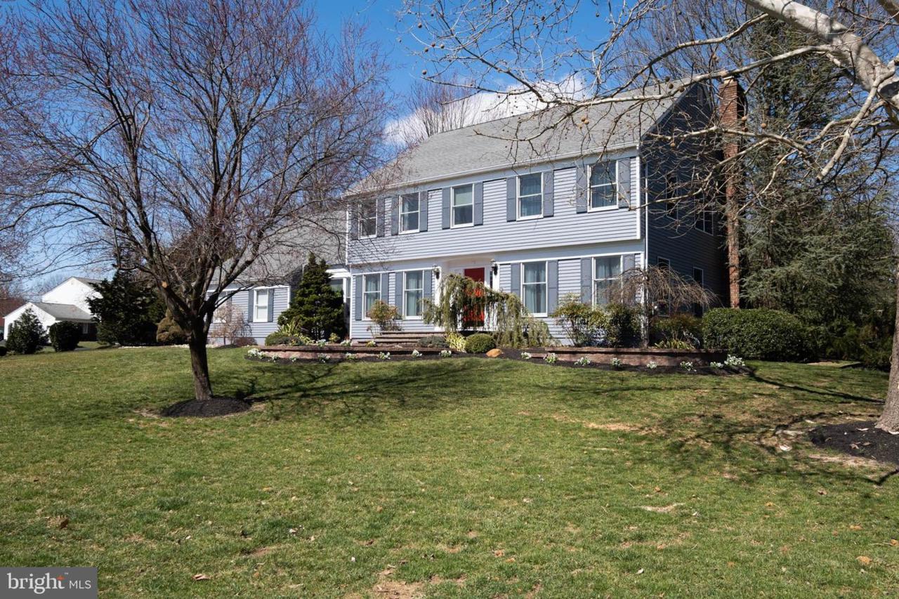 14 Westminster Drive - Photo 1