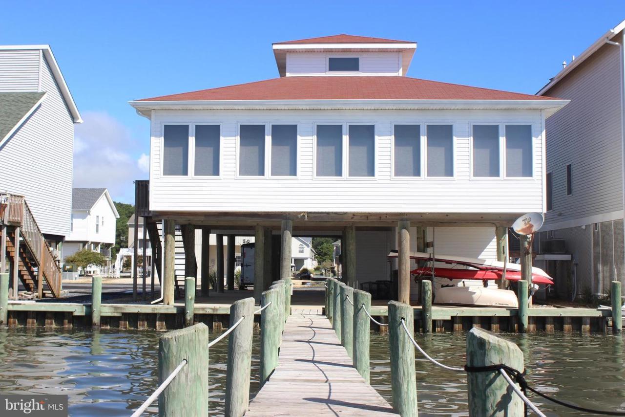 37526 Bayside Drive - Photo 1
