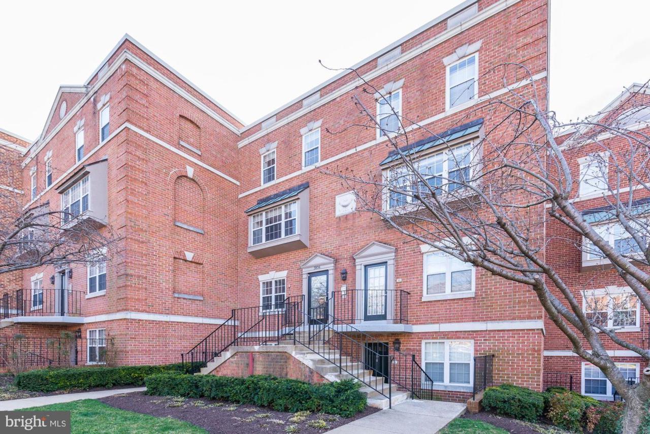 3806 Porter Street - Photo 1